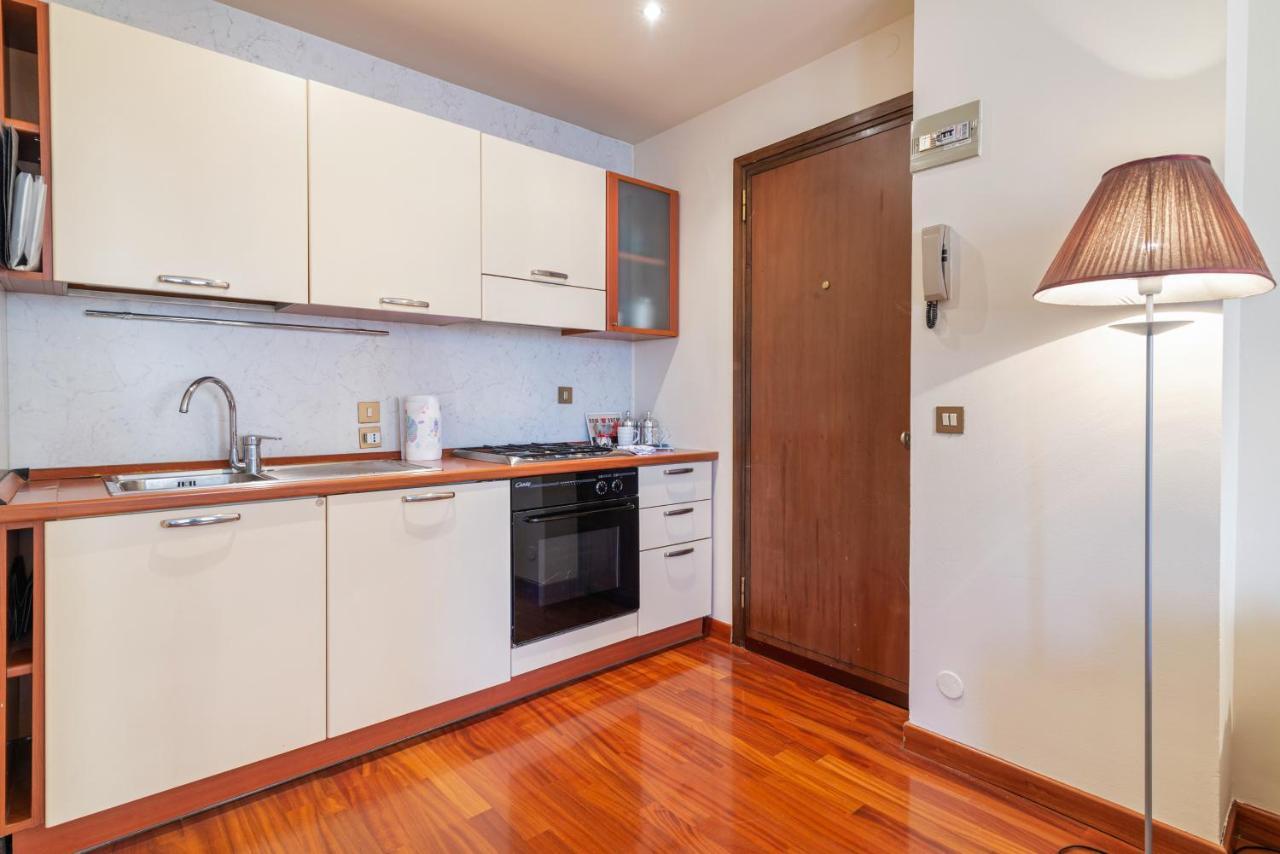 Break Apartment